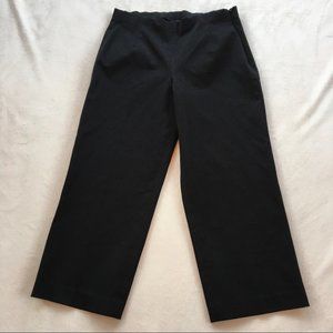 Nic + Zoe Cropped Black Pants Size 2